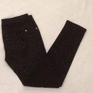 CELEBRITY PINK JEANS